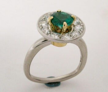 Emerald-Diamond-Halo-Ring-3