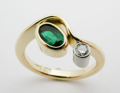 Emerald-Diamond-Ring-3-3-2