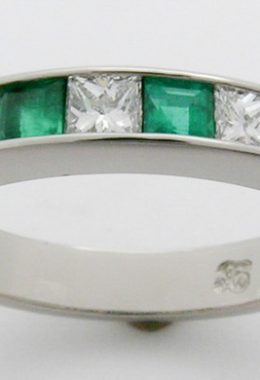 Emerald-Diamond-Band-3