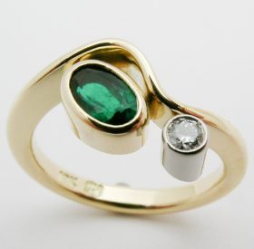 Emerald-Diamond-Ring-3-3-2